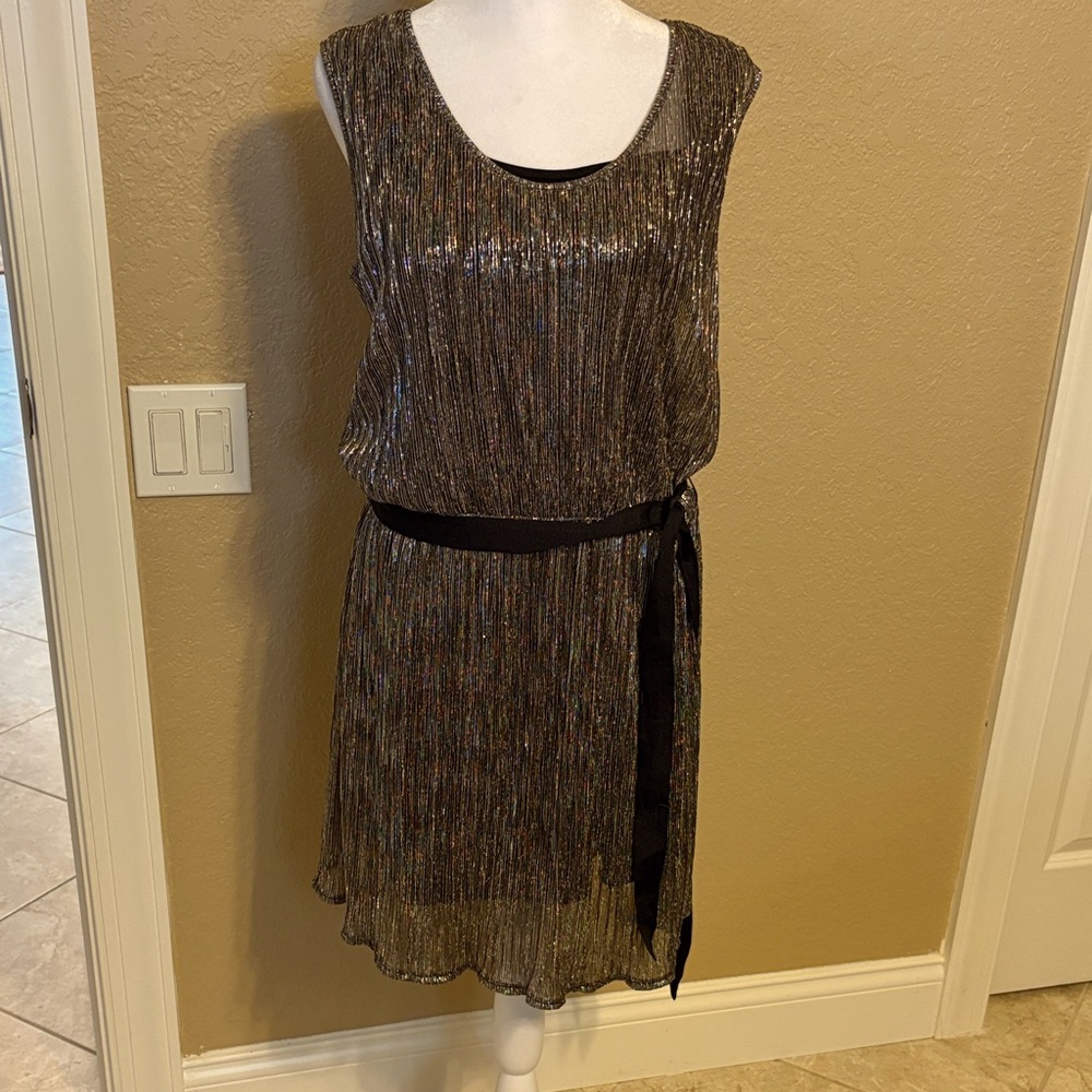 Rock & Republic Shimmering‎ Black and Gold Mini Dress, Size Large